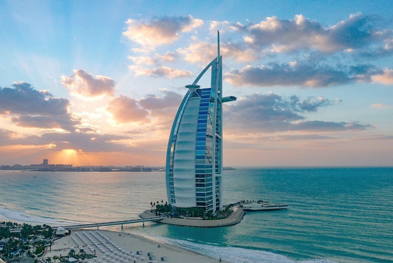 Khách sạn 7 sao nổi tiếng Thế giới Burj Al Arab